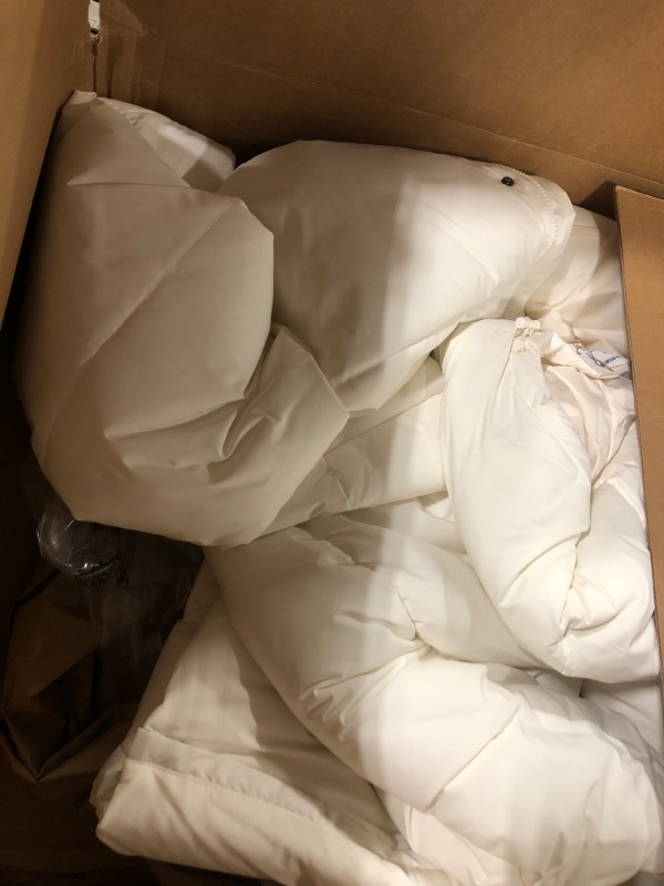 Photo 1 of Amazon Essentials Women's Long Puffer Jacket (Available in Plus Size) Medium Eggshell White