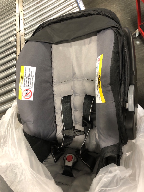 Photo 3 of ****Not in original packaging****Baby Trend EZ-Lift™ 35 Plus Infant Car Seat, Dash Black