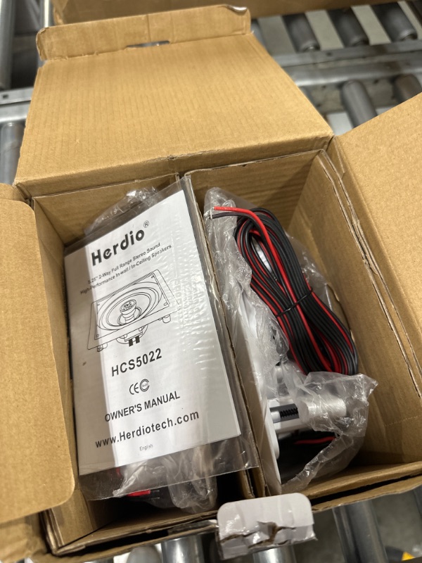 Photo 1 of Herdio 5.25 Inch Ceiling Speakers 160W Flush Mount in Wall Speakers for Home Living Room Bedroom Bathroom Kitchen Office