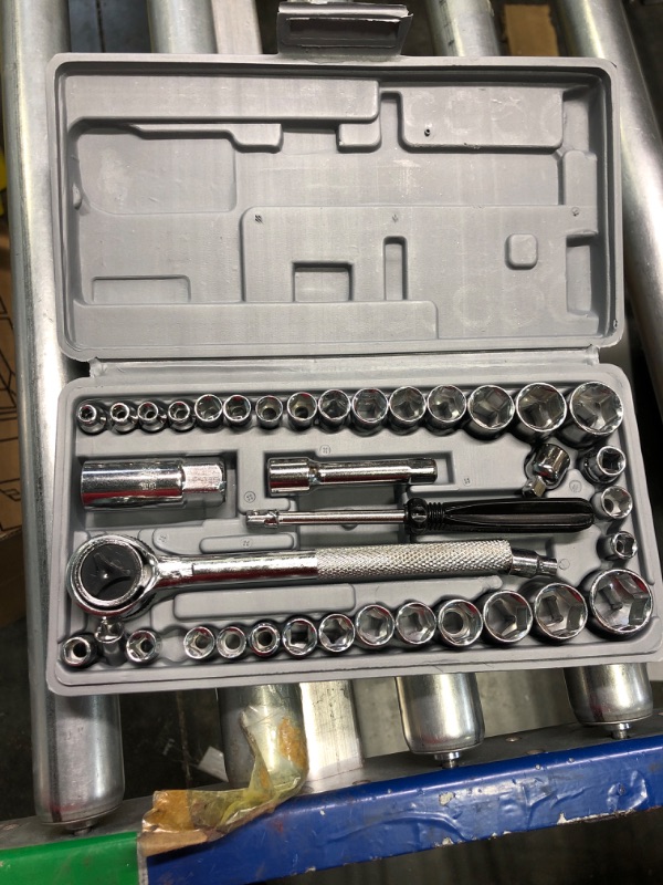 Photo 2 of Performance Tool W1173 SAE/Metric 40-Piece SAE and Metric Socket Set, 1/4" & 3/8" Drive 40-pc Socket SetLPNPMCD7894207
