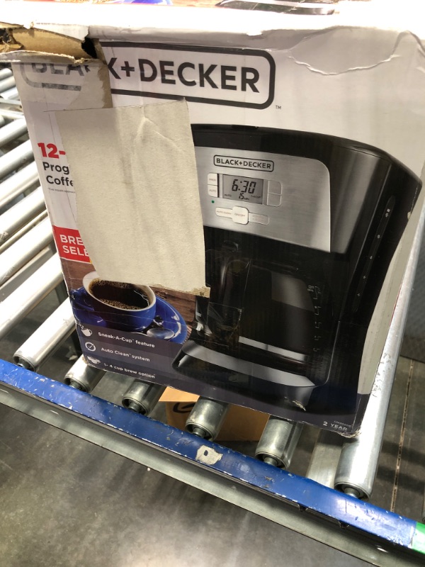 Photo 2 of ******FOR PARTS ONLY ******** BLACK+DECKER 12-Cup Programmable Coffee Maker, Black