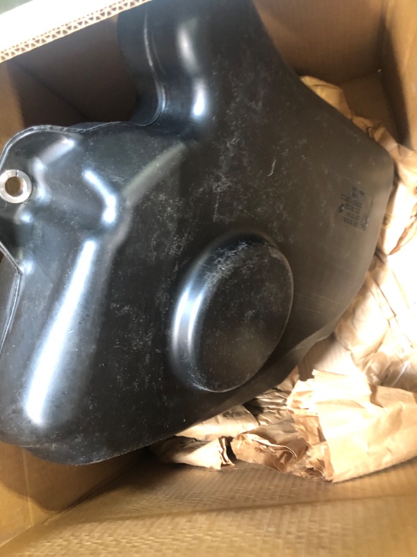 Photo 1 of Spectra Premium EM1107TK Diesel Emissions Fluid Tank