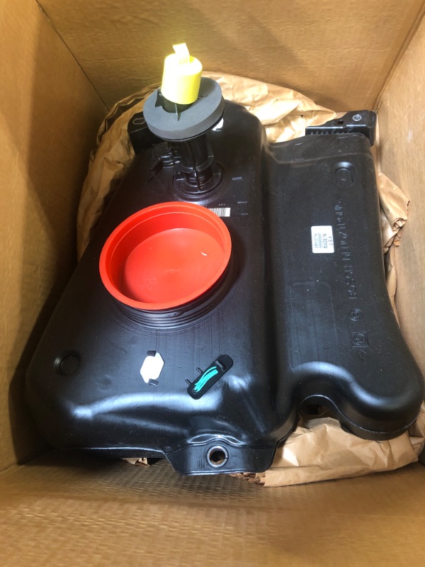 Photo 2 of Spectra Premium EM1107TK Diesel Emissions Fluid Tank