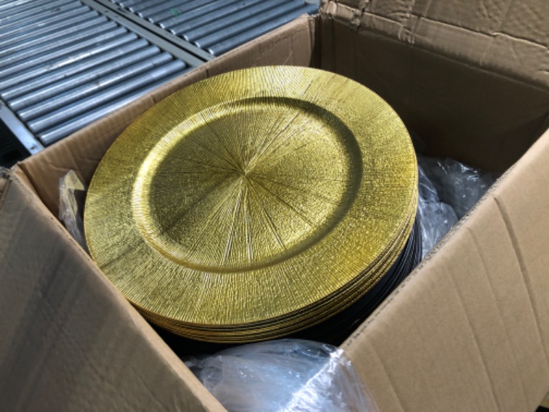 Photo 1 of Tanlade 100 Pcs Charger Plates Bulk, 13 Inch Round Charger Plates Plastic Wedding Dinner Elegant Reusable Chargers Plates for Table Setting Wedding Party Event Tabletop Setting Decor (Glitter Gold) 100 Glitter Gold