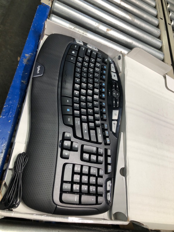 Photo 3 of Logitech MK570 Wireless Wave Keyboard and Mouse Combo, Black