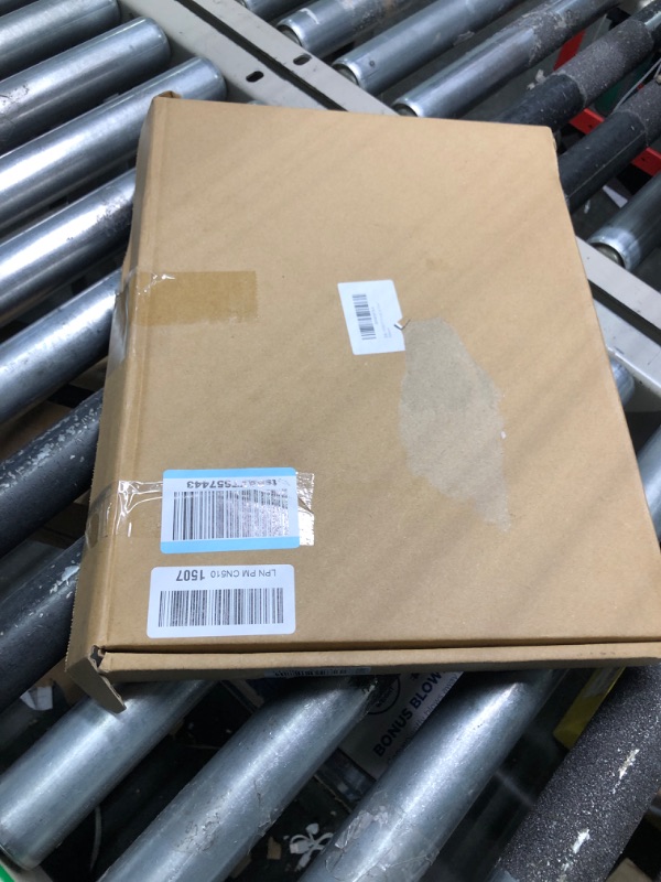 Photo 1 of WEERSHUN Acrylic Cutting Boards For Kitchen Counter,17/inch x 13/inchClear Chopping Board Non Slip Cutting Boards For Kitchen Cutting Board With Lip For Counter Countertop Protector Home Restaurant 16x12in