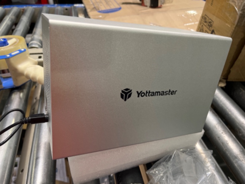 Photo 1 of Yottamaster Aluminum Alloy 5 Bay USB3.0 2.5"/3.5" External Hard Drive RAID Enclosure for 2.5/3.5 Inch SATA HDD Support 5 x 16TB and UASP