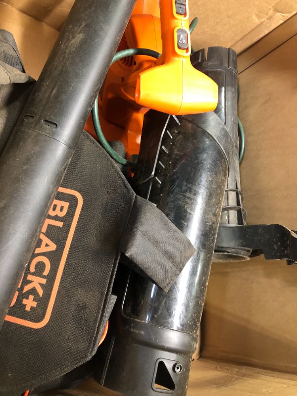 Photo 5 of ****USED****   BLACK+DECKER Electric Leaf Blower, Leaf Vacuum and Mulcher 3 in 1, 250 mph Airflow, 400 cfm Delivery Power, Reusable Bag Included, Corded (BEBL7000)
