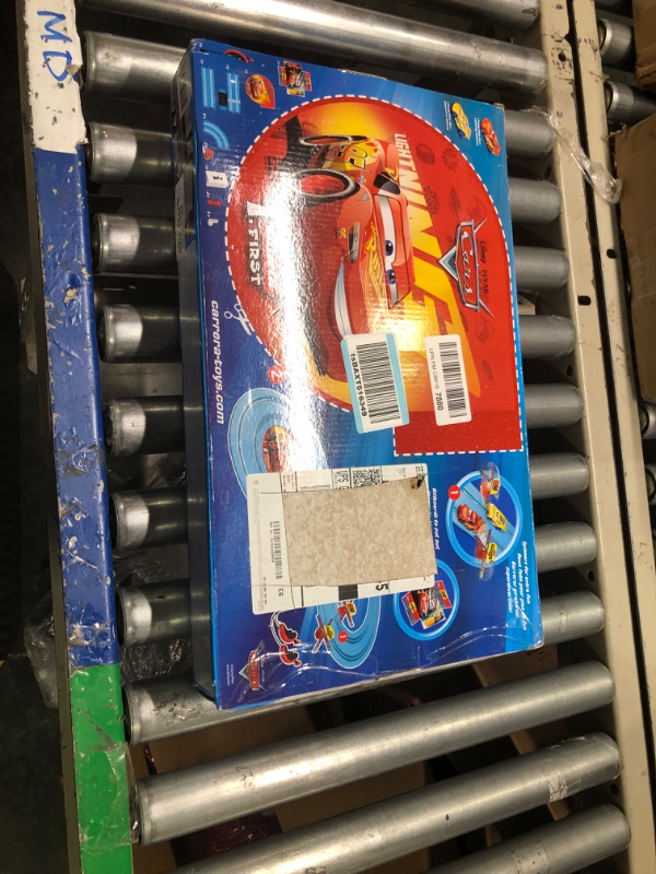 Photo 1 of Carrera First Disney/Pixar Cars - Slot Car Race Track - Includes 2 Cars: Lightning McQueen and Dinoco Cruz - Battery-Powered Beginner Racing Set for Kids Ages 3 Years and Up Disney Cars w/ Spinners
