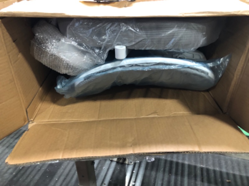 Photo 1 of TJ HOMOFO office chair white