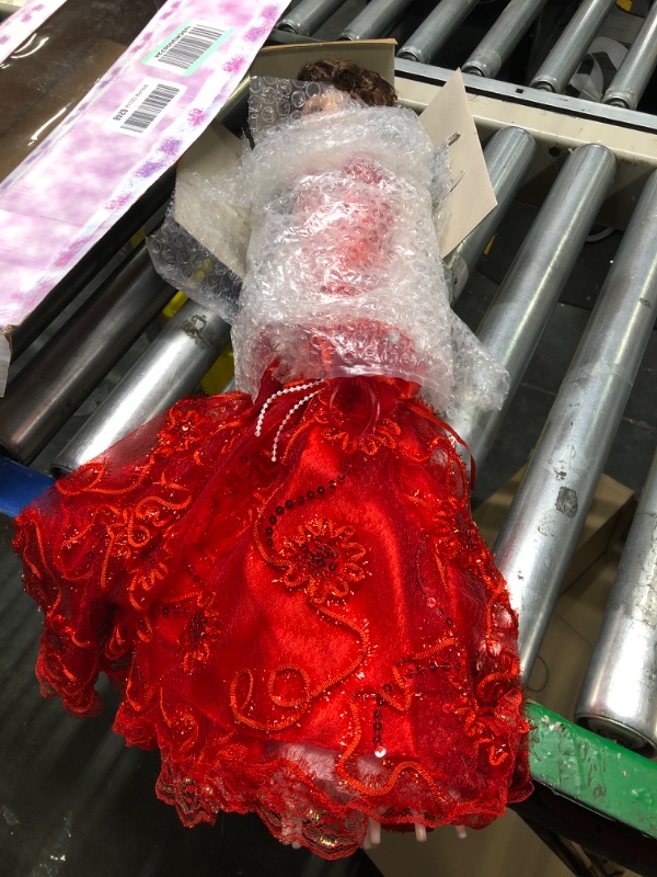 Photo 3 of ***ONE SHOULDER IS BROKEN***

Kinnex Collections by Amanda 18" Porcelain Quinceanera Umbrella Doll (Quince Anos)~ KK18725-14 ~ (Red)