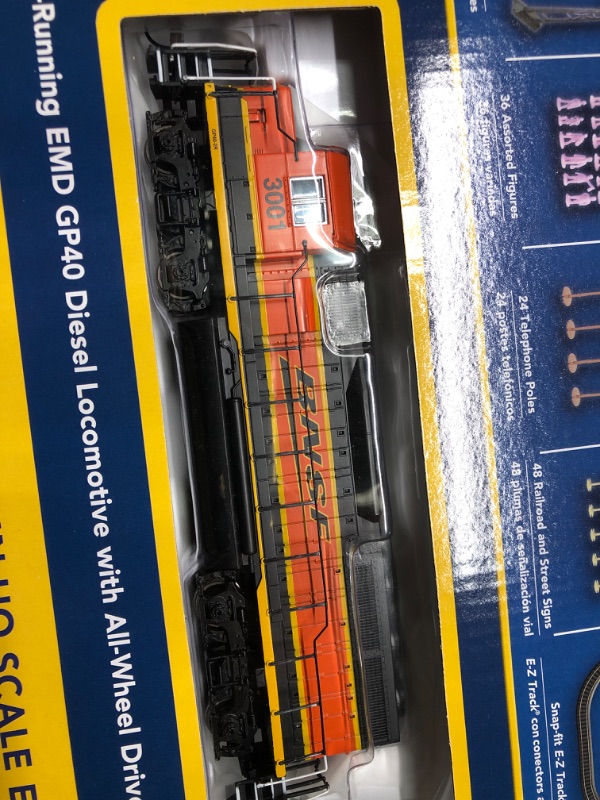 Photo 4 of Bachmann Trains - Rail Chief Ready To Run 130 Piece Electric Train Set - HO Scale