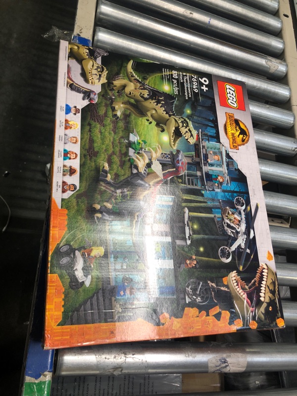 Photo 2 of LEGO Jurassic World Dominion Giganotosaurus & Therizinosaurus Attack 76949 Building Toy Set for Kids, Boys, and Girls Ages 9+ (810 Pieces) Standard Packaging