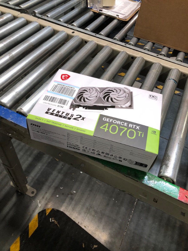 Photo 1 of MSI GeForce RTX 4070 Ti VENTUS 2X WHITE 12G OC Graphics Card