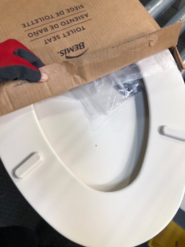 Photo 3 of ** MISSING PARTS ** Bemis 1500EC 146 Molded Wood Elongated Toilet Seat With Easy Clean & Change Hinge, Almond Almond 1 Pack Elongated Toilet Seat