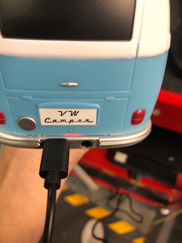 Photo 5 of BRISA VW Collection - Volkswagen Portable Bluetooth Speaker Wireless Box with Rechargable Battery T1 Bus Campervan (Scale: 1:20/Classic Bus) (Blue)