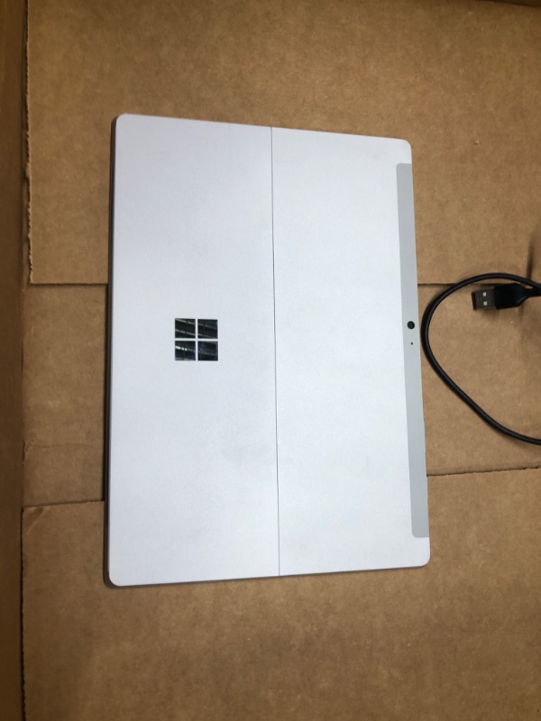 Photo 4 of Microsoft Surface 3 Tablet (10.8-Inch, 64 GB, Intel Atom, Windows 8.1)
***Used, but in good condition, No accessories*** 