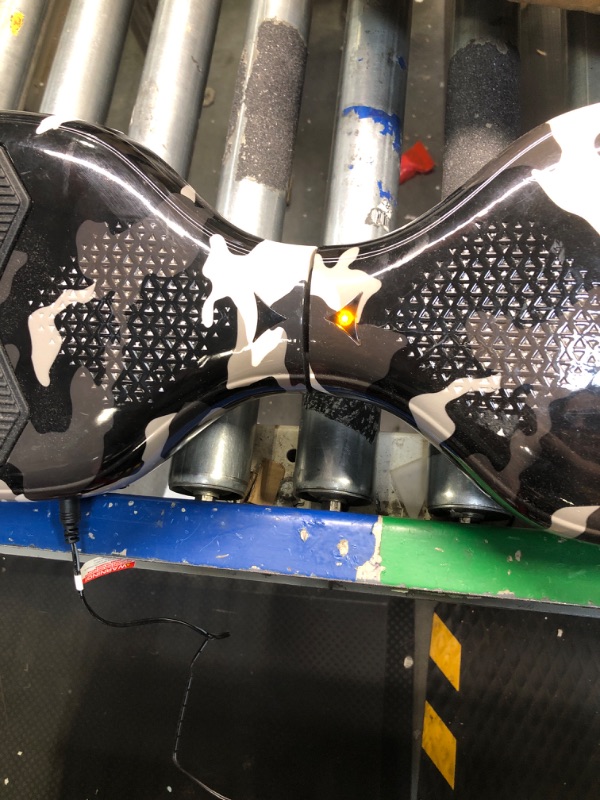 Photo 5 of Hover-1 Helix Electric Hoverboard | 7MPH Top Speed, 4 Mile Range, 6HR Full-Charge, Built-In Bluetooth Speaker, Rider Modes: Beginner to Expert
***Used, but in decent condition and functional*** 