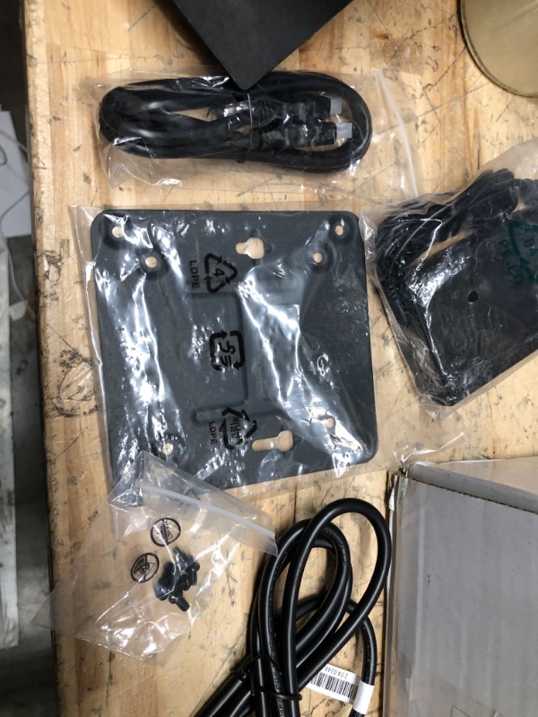 Photo 5 of GEEKOM Mini PC GT13 Pro - 13th Gen Intel i9-13900H Mini Computers(14 C/20T Up to 5.4GHz) 32GB DDR4/2TB PCIe Gen 4 SSD Windows 11 Pro Support Wi-Fi 6E/Bluetooth 5.2/USB 4.0/2.5G LAN/8K/Quad Displays