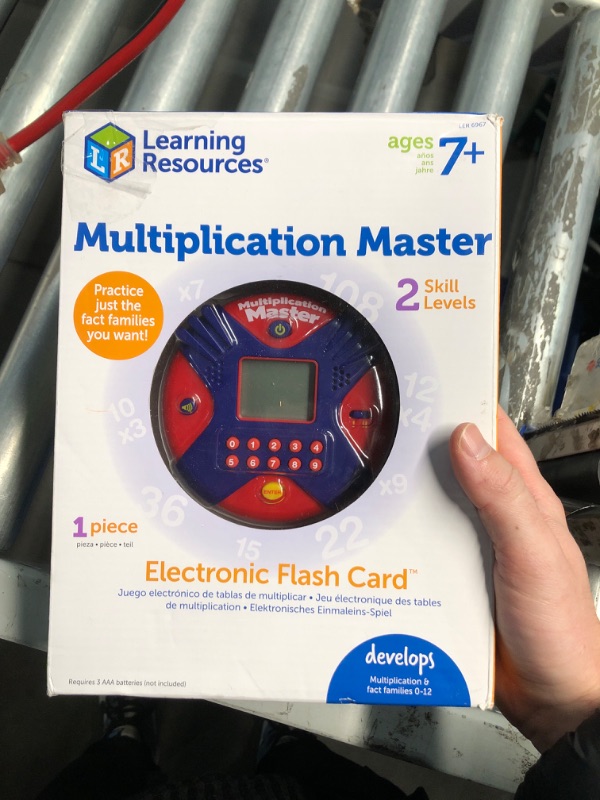 Photo 2 of (READ FULL POST) Learning Resources Multiplication Master Electronic Flash Card, Math Skills, Varying Skill Levels, Ages 7+