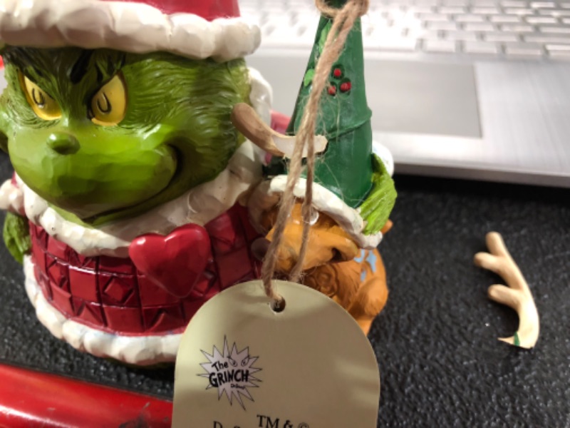 Photo 2 of (SEE NOTES) Enesco Jim Shore Dr. Seuss The Grinch and Max Gnome Figurine, 6.5 Inch, Multicolor