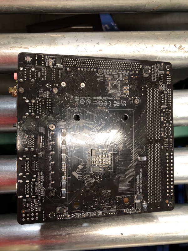 Photo 4 of ***USED - UNABLE TO TEST - SEE PICTURES***
Gigabyte A520I AC (AMD Ryzen AM4/Mini-ITX/Direct 6 Phases Digital PWM with 55A DrMOS/Gaming GbE LAN/Intel WiFi+Bluetooth/NVMe PCIe 3.0 x4 M.2/3 Display Interfaces/Q-Flash Plus/Motherboard)