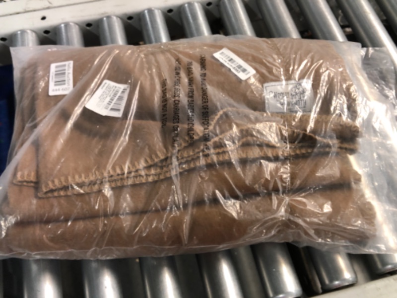 Photo 1 of *****STOCK IMAGE FOR SAMPLE*****SEE NOTES***
Woolly Mammoth Woolen Co. Extra Large Merino Wool Camp Blanket Perfect Outdoor Gear Bedroll for Bushcraft