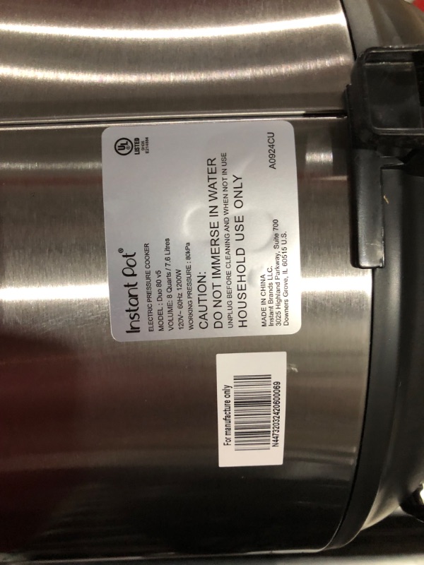 Photo 4 of ***USED - DIRTY - POWERS ON - UNABLE TO TEST FURTHER - STRONG SMELL - NEEDS CLEANING***
Instant Pot Duo 8 qt 7 in 1 Pressure Cooker