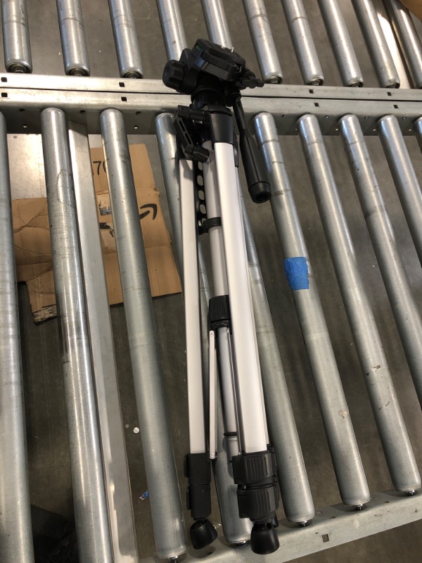 Photo 1 of Amazon Basics 60-Inch Lightweight Tripod with Bag 60-Inch Tripod Only