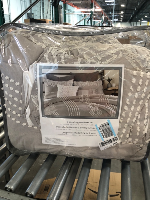 Photo 1 of Peri Home Cut Geo 100% Cotton 3-Piece Comforter and Sham Set, King, Grey
Visit the Peri Home Store