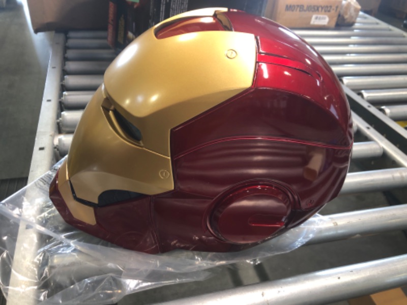 Photo 1 of Avengers Marvel Legends Iron Man Electronic Helmet - Multicolor Characters