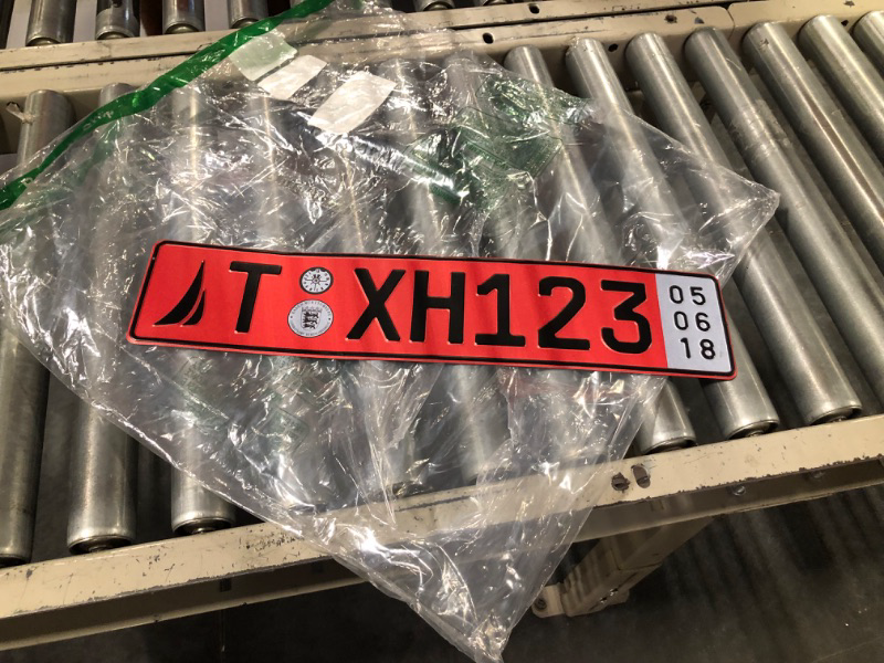 Photo 1 of Atbsq Hot Universal Embossed Characters Numbers Japanese Auto Car License Plate Aluminum (20220808-2)