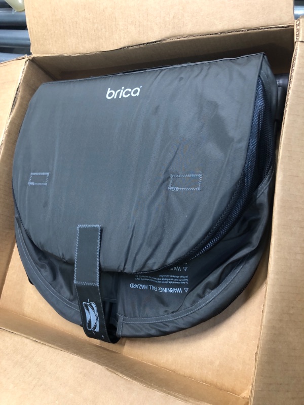 Photo 1 of Munchkin Brica Baby Travel Pod