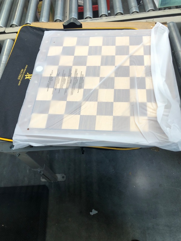 Photo 3 of A&A 18.875" Professional Wooden Tournament Chess Board/Mahogany & Maple Inlaid /2.0" Squares w/Notation 18.875" / 48cm Mahogany & Maple Inlaid - W/ Notation