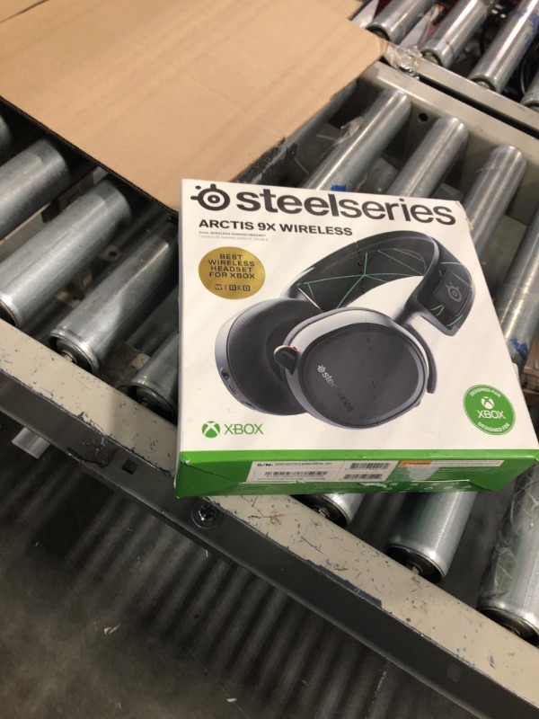 Photo 1 of SteelSeries Arctis 9X Wireless Gaming Headset for Xbox