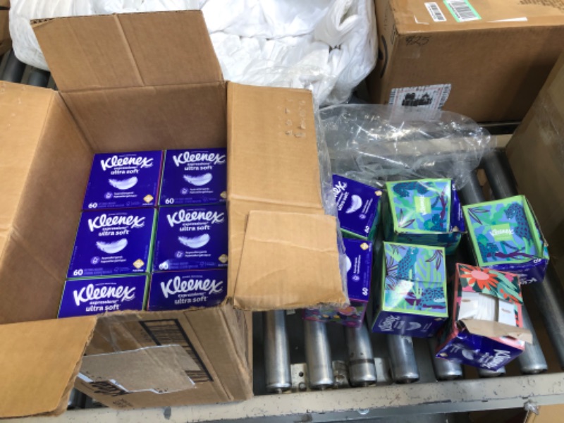 Photo 1 of Kleenex Expressions Ultra Soft Facial Tissues, Soft Facial Tissue, 18 Cube Boxes, 60 Tissues per Box, 3-Ply (1,080 Total Tissues) White 60 Count (Pack of 18)