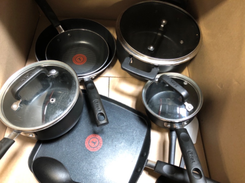 Photo 3 of ***MISSING PIECES*** T-fal Ultimate Hard Anodized Nonstick 17 Piece Cookware Set, Black 17-Piece