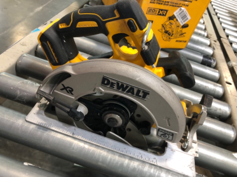 Photo 2 of DEWALT 20V MAX 7-1/4-Inch Circular Saw with Brake, Tool Only, Cordless (DCS570B) Circular Saw Only