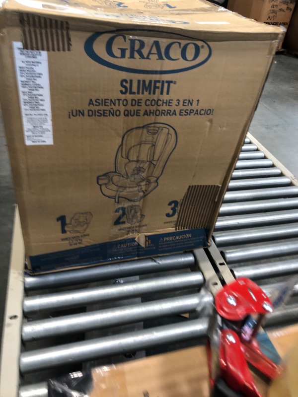 Photo 1 of Graco - Slimfit All-in-One Convertible Car Seat, Darcie