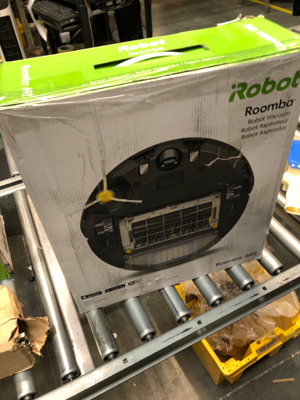 Photo 2 of ***FOR PARTS ONLY - POOR SUCTION*** iRobot Roomba 692 Robot Vacuum-Wi-Fi Connectivity, Personalized Cleaning Recommendations, Works with Alexa, Good for Pet Hair, Carpets, Hard Floors, Self-Charging, Charcoal Grey