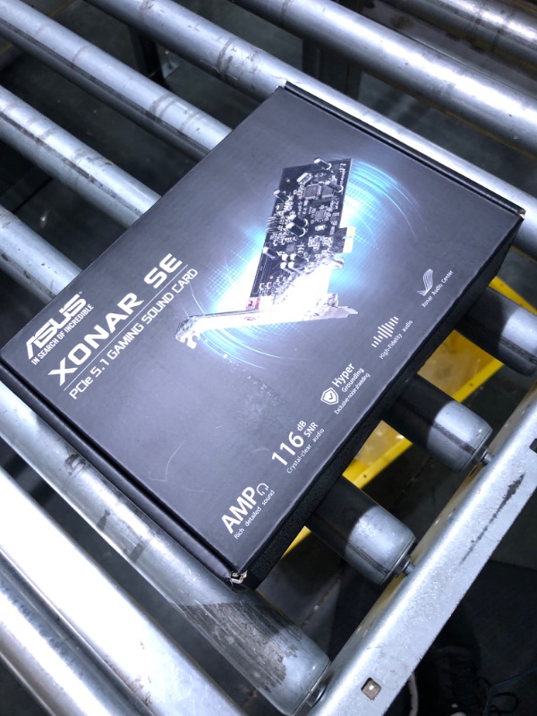 Photo 3 of ASUS XONAR SE 5.1 Channel 192kHz/24-bit Hi-Res 116dB SNR PCIe Gaming Sound Card with Windows 10 compatibility