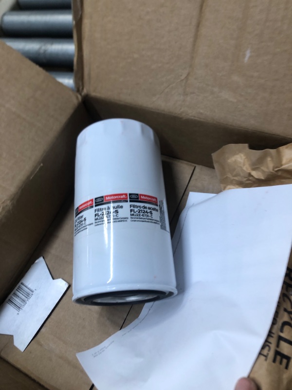 Photo 3 of Motorcraft Oil Filter - FL2124S (Replaces FL2051S)