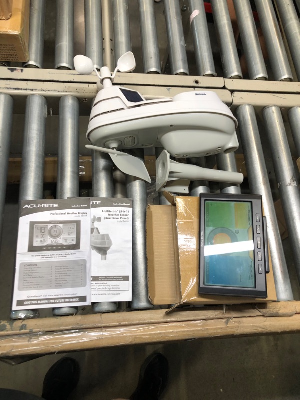Photo 1 of AcuRite Iris (5-in-1) Home Weather Station with Wi-Fi Connection to Weather Underground with Temperature, Humidity, Wind Speed/Direction, and Rainfall (01540M) , Black
