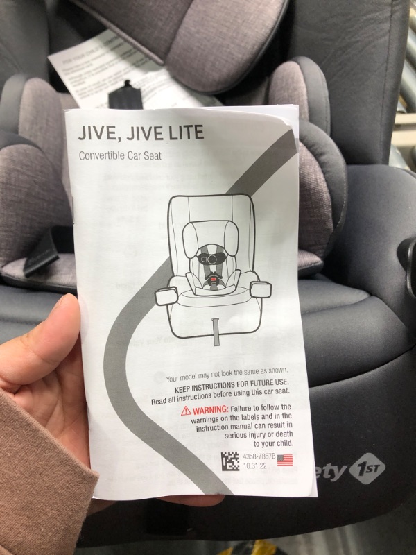 Photo 1 of Safety 1st Jive 2-in-1 Convertible Car Seat, Rear-facing 5-40 pounds and Forward-facing 22-65 pounds, Harvest Moon