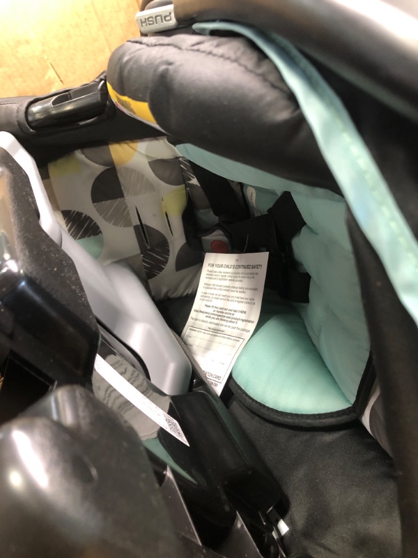 Photo 1 of Baby Trend EZ Ride 35 Travel System - Doodle Dots