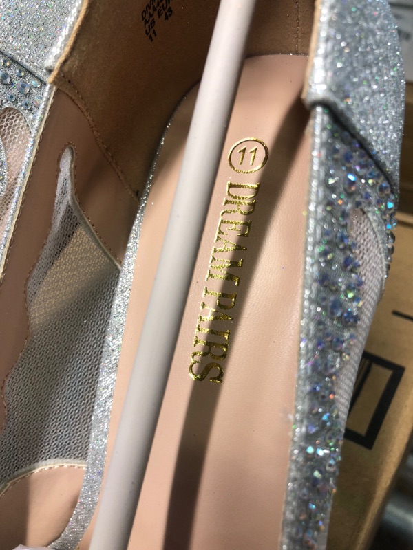 Photo 1 of Dream Pairs Women Stilettos Size 11