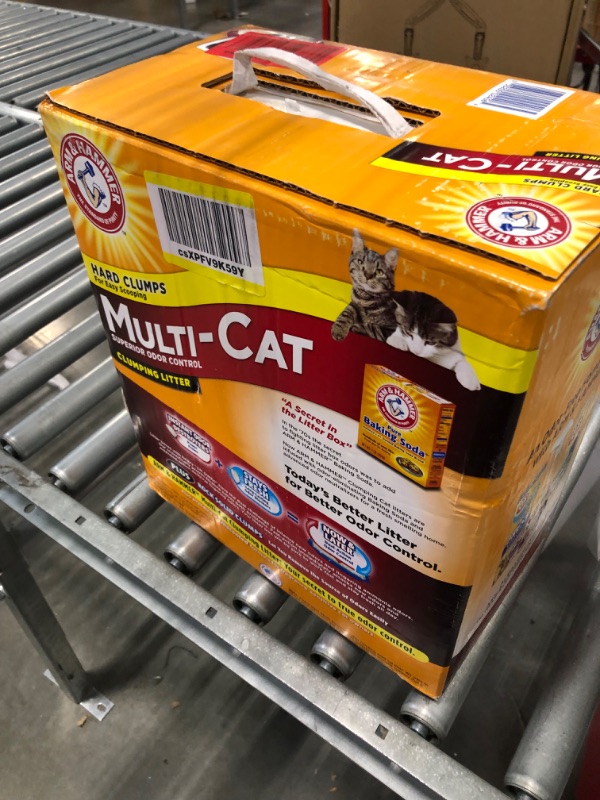 Photo 3 of Arm and Hammer Clumping Cat Litter, Multi-Cat Strength, 40 Pound Box