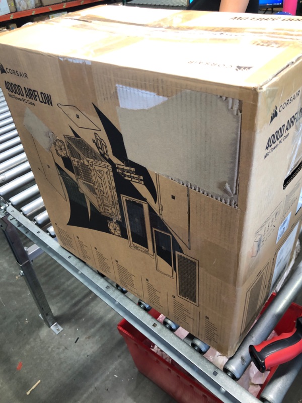 Photo 1 of Corsair 4000D Airflow Tempered Glass Mid-Tower ATX PC Case - Black Black Airflow