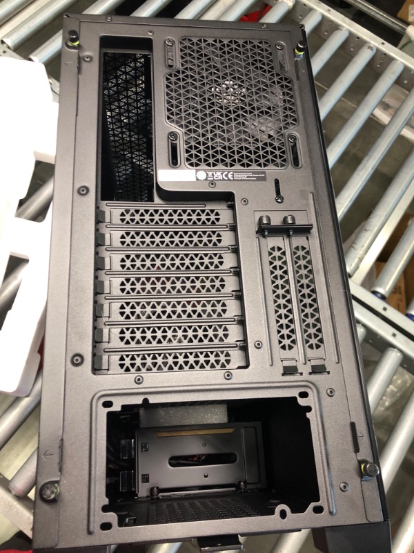 Photo 1 of Corsair 4000D Airflow Tempered Glass Mid-Tower ATX PC Case - Black Black Airflow