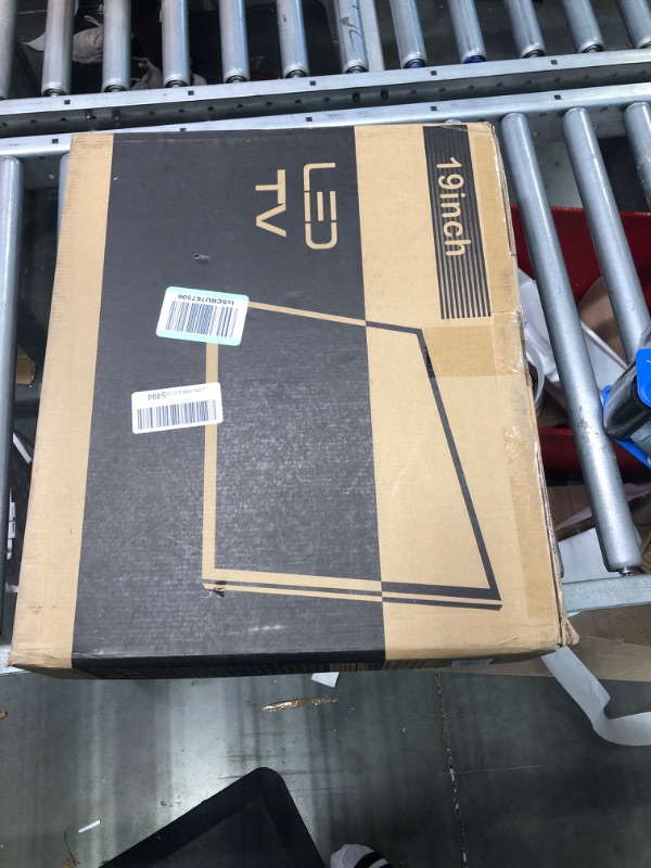 Photo 1 of Feihe 19 Inch Flat Screen TV Built in Digital ATSC Tuners, 720p LED TV with HDMI VGA AV USB Port for Kitchen, Bedroom, RV, Caravan, Camping, Outdoor